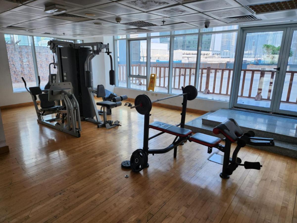 דובאי Furnished Studio Apartment Near Business Bay Metro Station מראה חיצוני תמונה