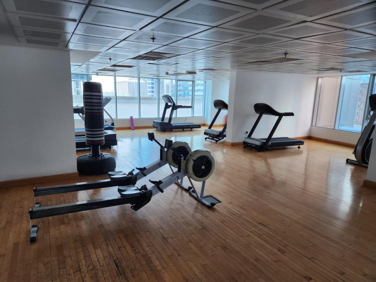 דובאי Furnished Studio Apartment Near Business Bay Metro Station מראה חיצוני תמונה