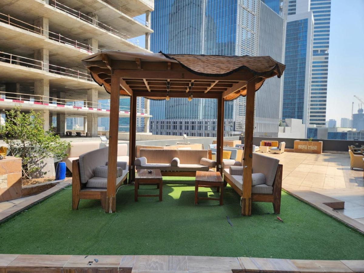 דובאי Furnished Studio Apartment Near Business Bay Metro Station מראה חיצוני תמונה